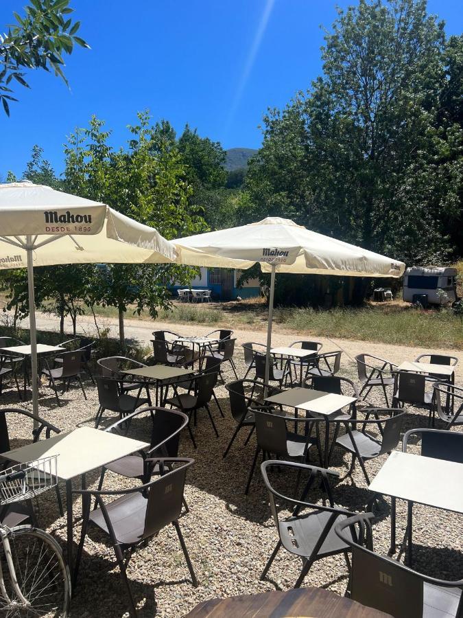 Albergue & Cafeteria Via De La Plata Hervás Kültér fotó